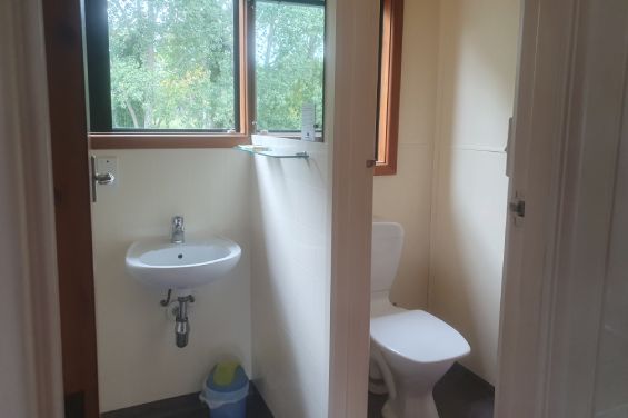 Upstairs Studio with Balcony toilet