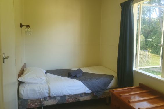 Studio Unit with Bedroom single bed